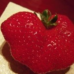 バー ル・サロン - 大きなあまおう