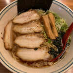 横浜中華料理　和香佐 - チャーシュー麺