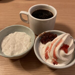 羽釜炊きごはんと美味しいニッポンのビュッフェ ひな野 - 杏仁豆腐とソフトクリーム