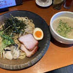 麺処 武壱 - 濃厚牡蠣つけ麺1,250円