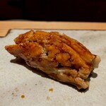 鮨 さいとう - 蕩けて消える煮穴子。