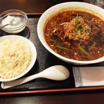 蜀食成都 - 2012年3月30日訪問。黒酢麺セット。