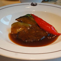 ヘイフンテラス - 和牛ホホ肉と丸ナスのとろとろ中国味噌煮込み