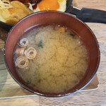 食堂カフェ 瀬里奈 - お味噌汁出汁が良く出て美味しい。