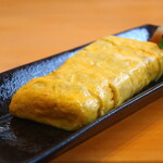 BLUE WOOD CAFE - 平塚しらすの出汁巻玉子アップ