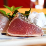 BLUE WOOD CAFE - 鰹