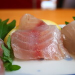 BLUE WOOD CAFE - イサキ