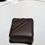 PATISSERIE ASAKO IWAYANAGI - ピスタチオのショコラ