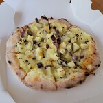 畑のキッチン - お芋のPIZZA