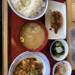 三重菰野食堂 - 