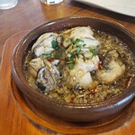 ビストロISOMARU - 牡蠣アヒージョ