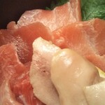 塩竈料理 翠松亭 - (左)赤身