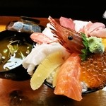 寿し処内海 仁川店 - びっくり海鮮丼定食