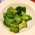 バルバ　ドゥエ - ブロッコリとアンチョビのいためもの