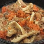 トラットリア 29 - 【‘12.11のイベント】「トリッパと豚耳のシシリアンソルト煮込み」：豚のコクを存分に引き出し、
      トッピングの人参とパプリカの酢漬けが
      柔らかな酸味と旨み♪
      