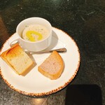 Locanda MEAT&ITALY - ごぼうのスープ美味しい　パンも美味しい