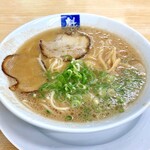 魁龍 - ラーメン【670円】