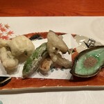 日本料理 はんなり - 油物：松茸と鱧の天ぷらと