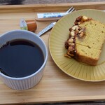 TAKAI.CAFE - ナッツのパウンドケーキ