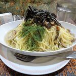 アーモンド - 和風きのこ（大盛）1,020円（コーヒー付き）