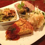 パエリアとピッツァのお店 バルボア - 前菜盛り合わせ