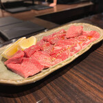 Sukoshi Zeitakuna Umai Yakiniku Yuusui - 