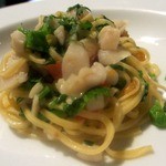 オステリア・オリエーラ - ホタテと京菜花　タリオリーニ　1,600円