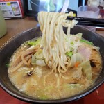 8番らーめん - 麺リフト