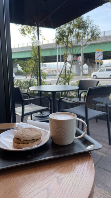 スターバックスコーヒー 青森中央店 - 筒井（カフェ）の写真
