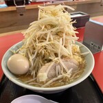 ラーメン もっけだの - ラーメン普通ニンニクマシマシヤサイマシマシ+味玉