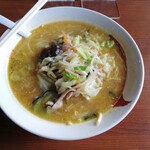 ラーメン一代元 - 味噌野菜ラーメン 850円、野菜ダブル 100円