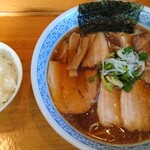 初代 - チャーシュー麺900円+半ライス100円=1000円