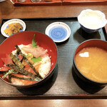 Naniwaya - 海鮮丼