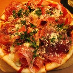 瀧商店 - 生ハムのピザ