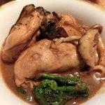 ３丁目のカレー屋さん  - 牡蠣とアサリのカレー雑炊 1400円 の牡蠣