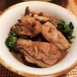 ３丁目のカレー屋さん  - 牡蠣とアサリのカレー雑炊 1400円 の牡蠣