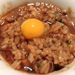 ３丁目のカレー屋さん  - 牡蠣とアサリのカレー雑炊 1400円 のうずらの卵