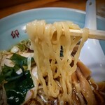 卯之家 - 会津ラーメン！定義は判りませんが麺がつるっとして隣りの喜多方に似てるかな？