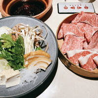 しゃぶしゃぶ 山笑ふ 表参道店 - 