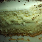 ピエール・エルメ・パリ - Tプレニチュ－ド　断面