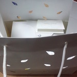 ピエール・エルメ・パリ - かわいい紙袋　穴開いてる～(笑