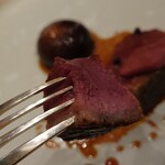 SUGALABO - 青森 バルバリー鴨　 黒イチジク