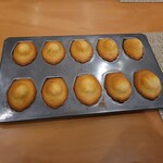 SUGALABO - 焼き立てマドレーヌ