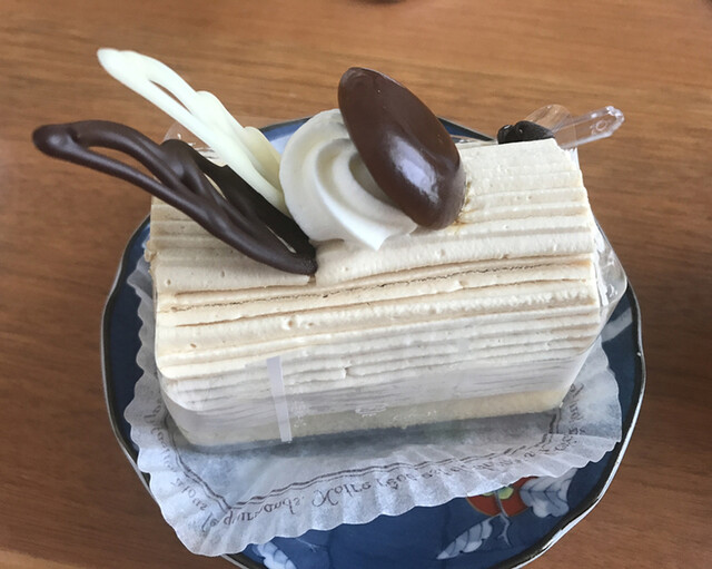 白い森 十和田店 - 十和田市（ケーキ）の写真