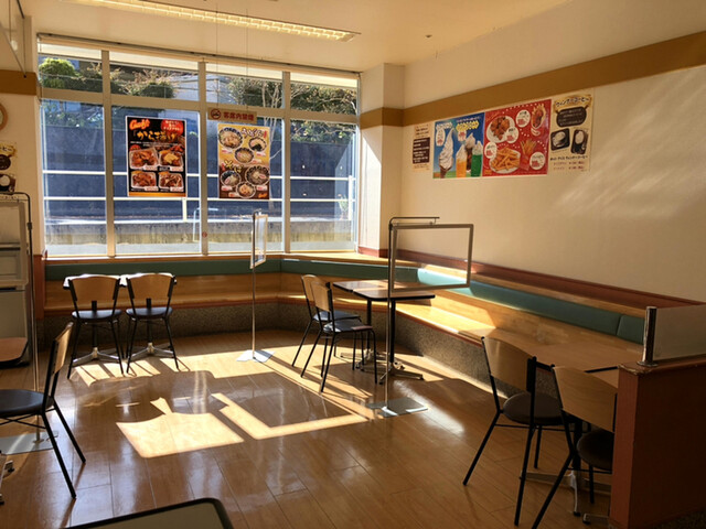 グッディーズ 泉古内店 - 泉中央（レストラン）の写真