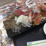 はこだて海鮮市場  - 刺身盛り一人前