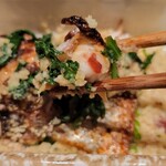 菅井 - 【焼き物】かます春菊と栗、梅肉をつけて