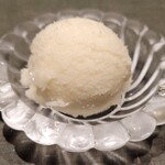 菅井 - 洋梨のシャーベット