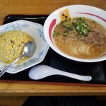博多麺処 上々ふくちゃん - 料理写真:チャーハンセット（税込960円）