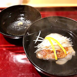 銀座 しのはら - ◎ お椀　名残の松茸、ぐじ（甘鯛）と長イモ